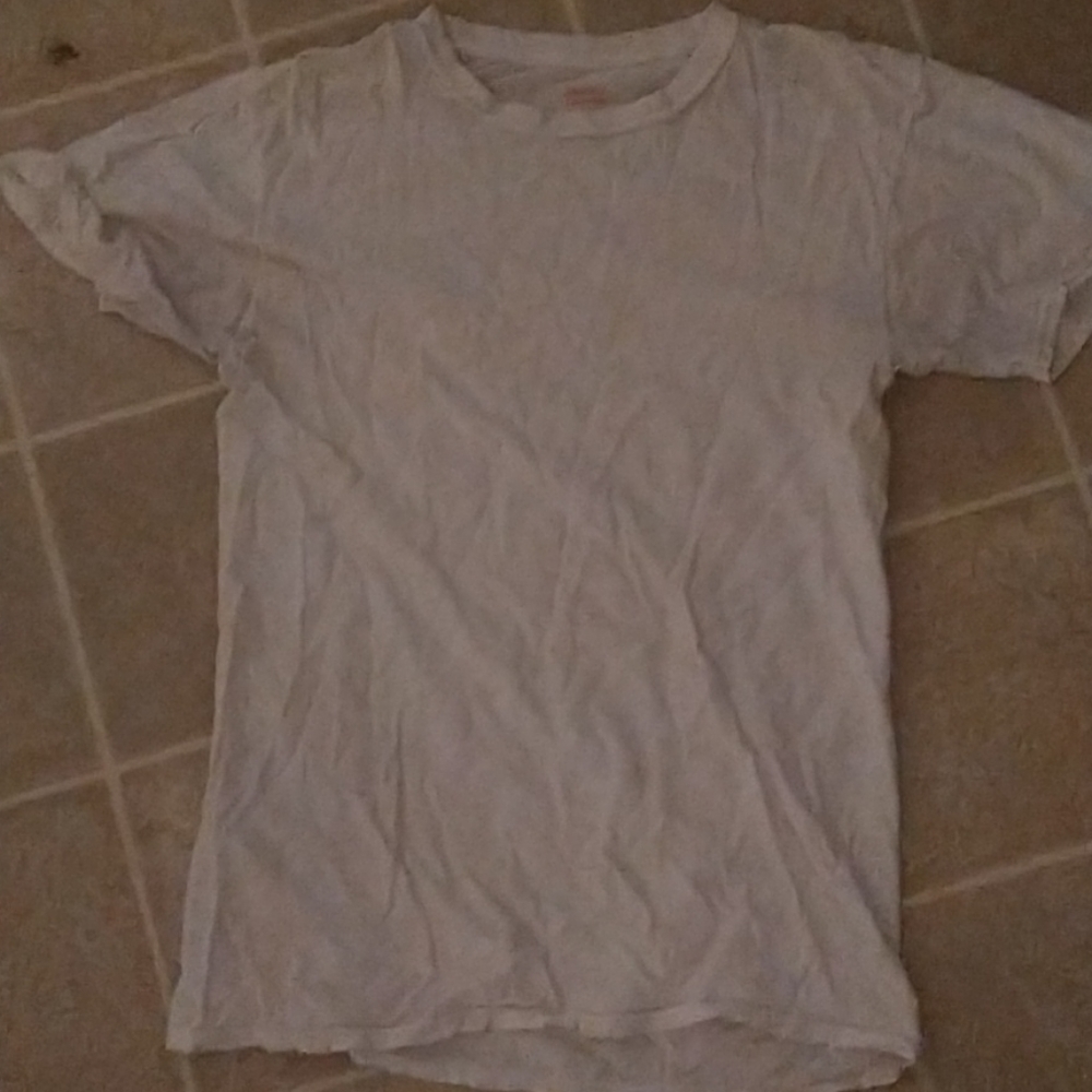 Tee shirt